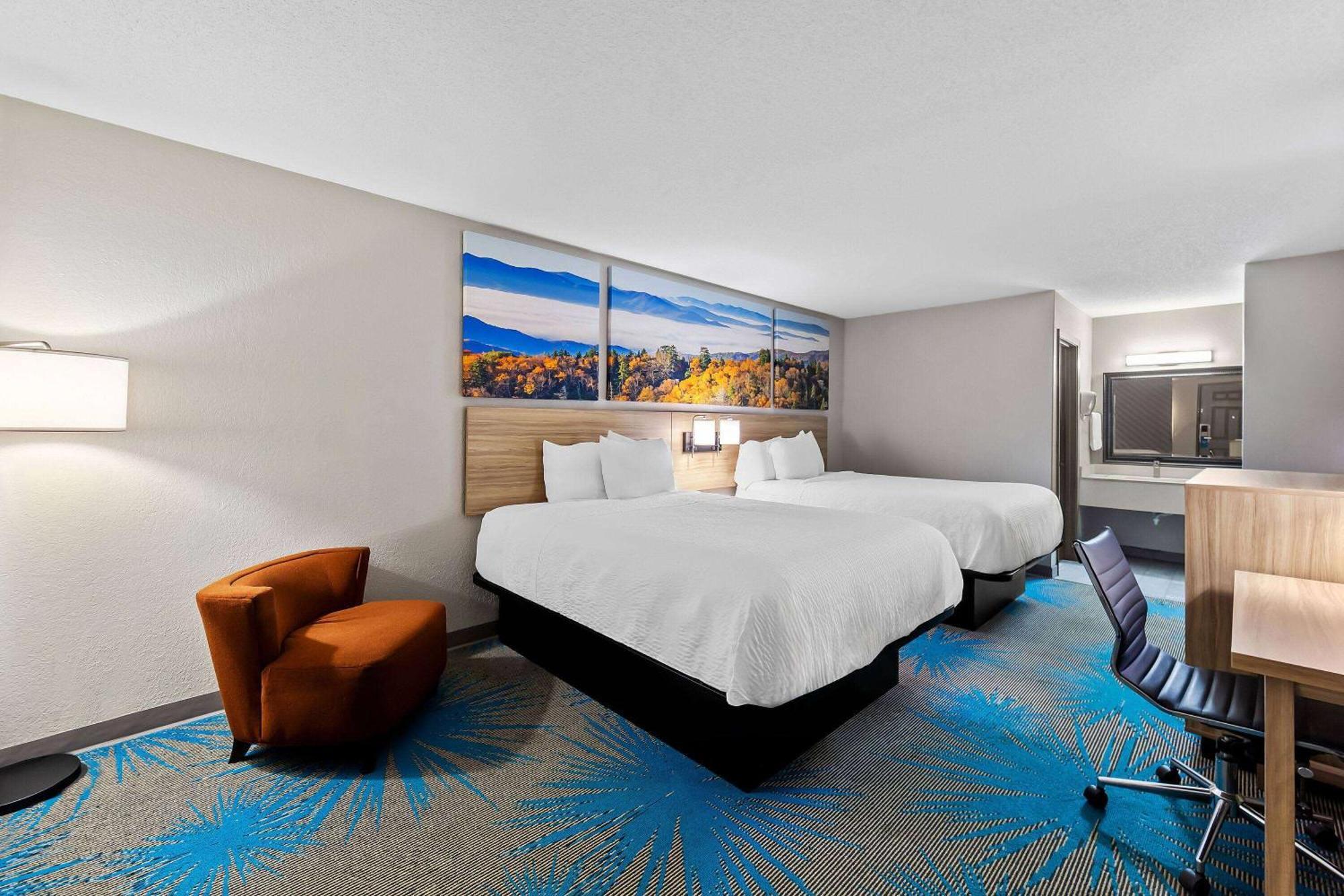 Days Inn By Wyndham Brownsville Екстериор снимка